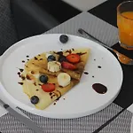 Compas Boutique 4* Golem (Tirana)