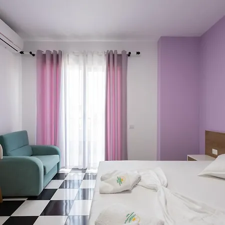 Hotel Compas Boutique Golem (Tirana)